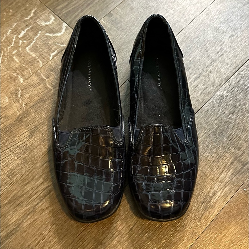 Comfortview Navy Slip Ons 7 Wide 7W